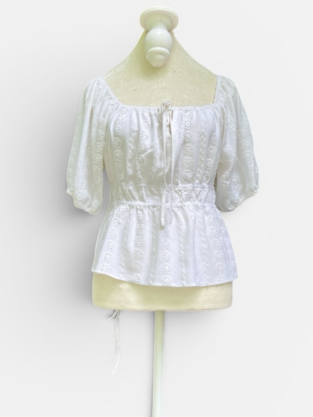 Sim & Sam White Eyelet Milkmaid Peasant Blouse Top Small